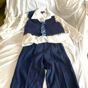 Suit for kids